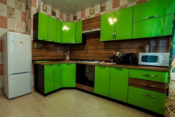 Зеленая кухня МДФ