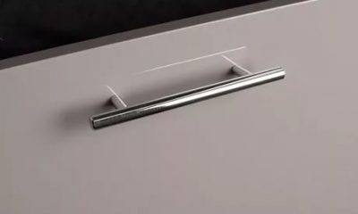 Ручка на кухне под металл